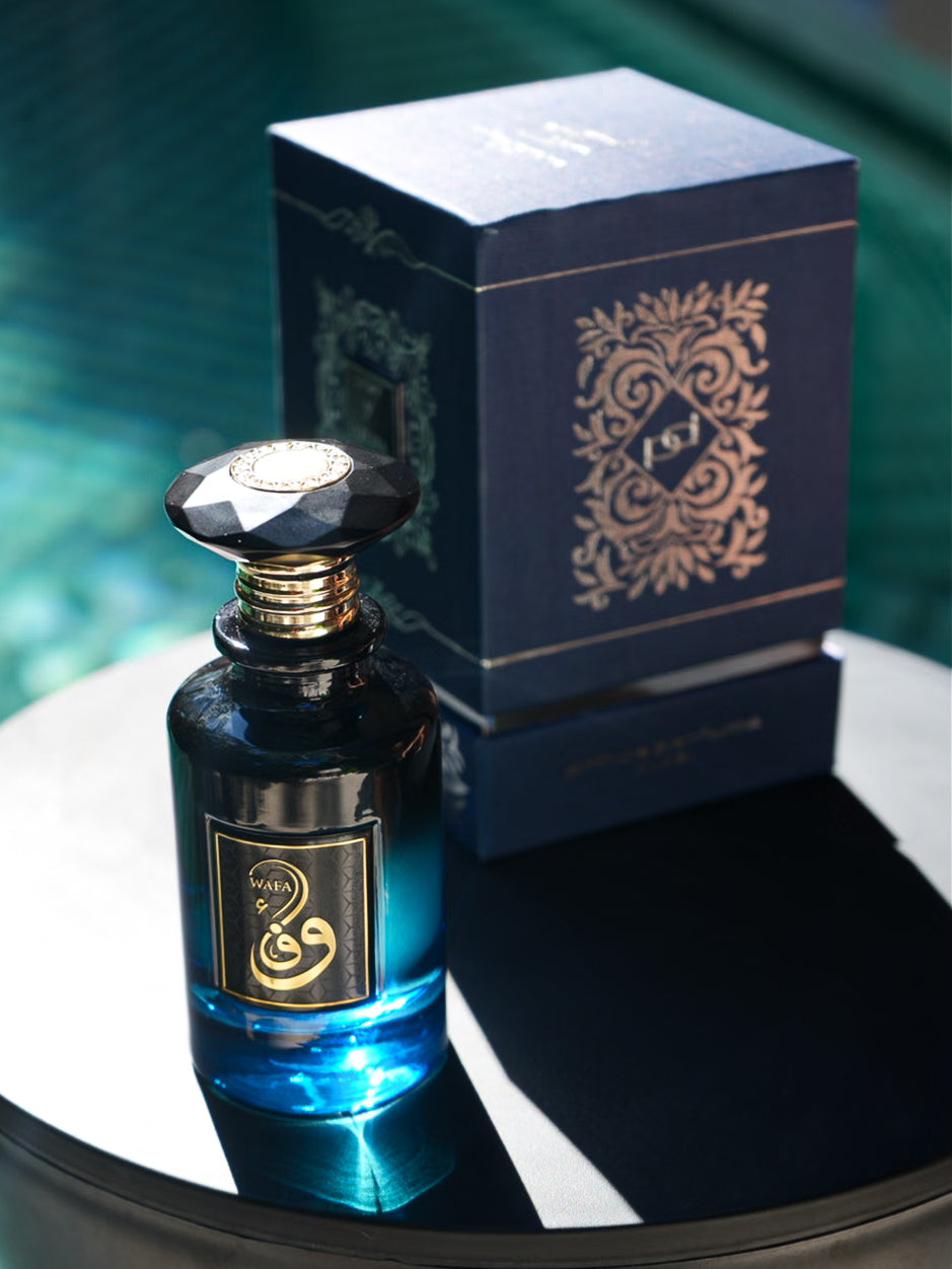 Eau de Parfum Versus Cologne: Key Differences